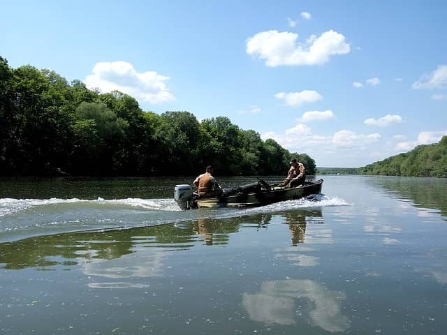 Best time to catch catfish in rivers